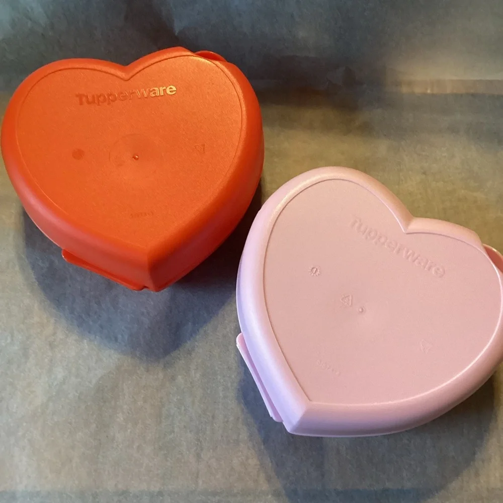 Tupperware Heart Cases - set of 2 in Hot Pepper and Pink Delight